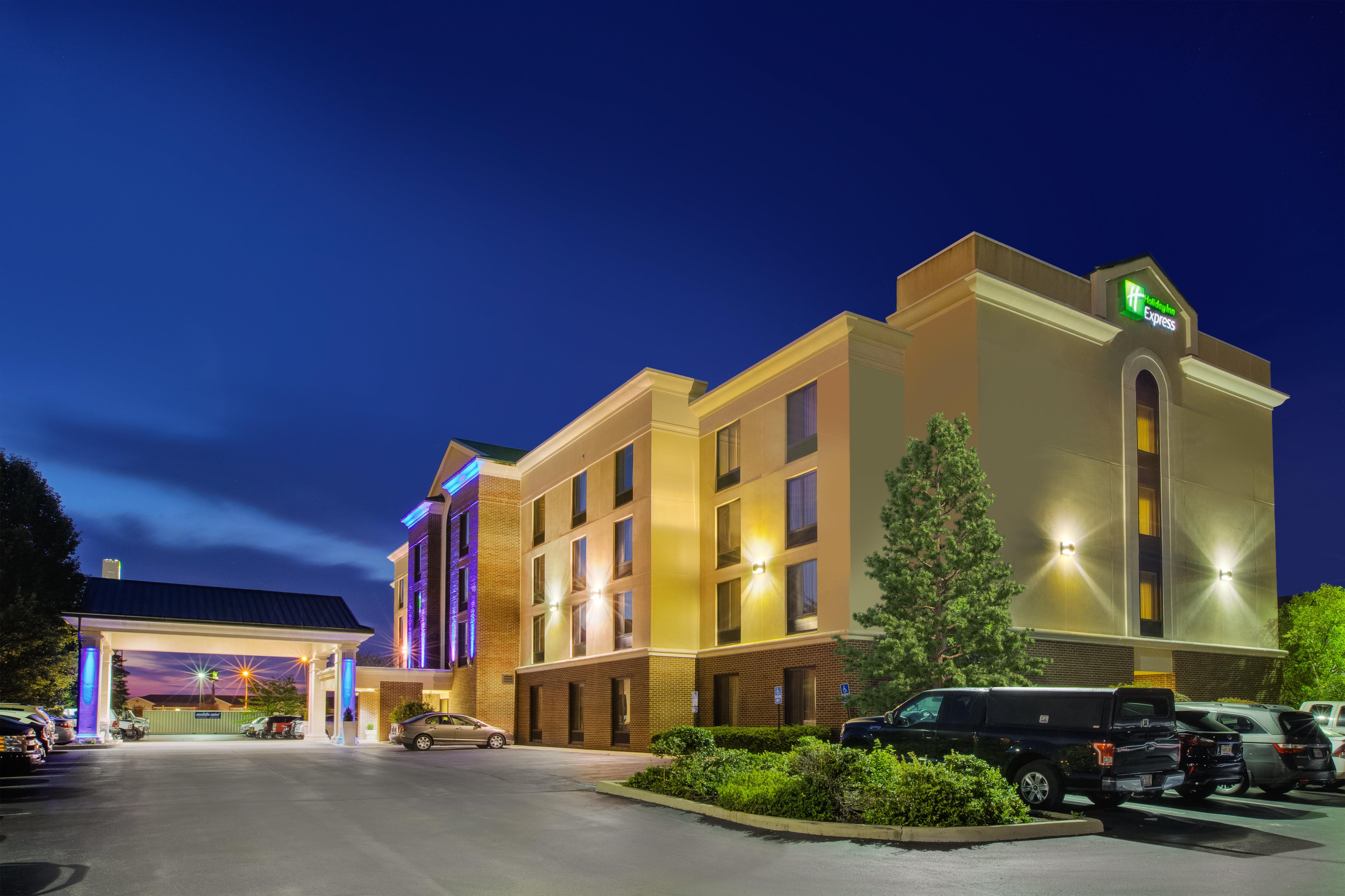 Holiday Inn Express Hotel & Suites Fort Wayne, An Ihg Hotel Exterior photo